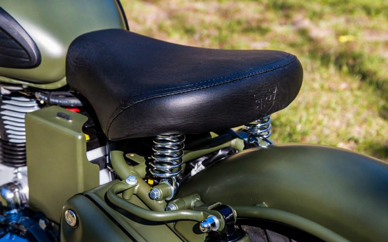 Royal Enfield Classic 500 Euro IV Battle Green